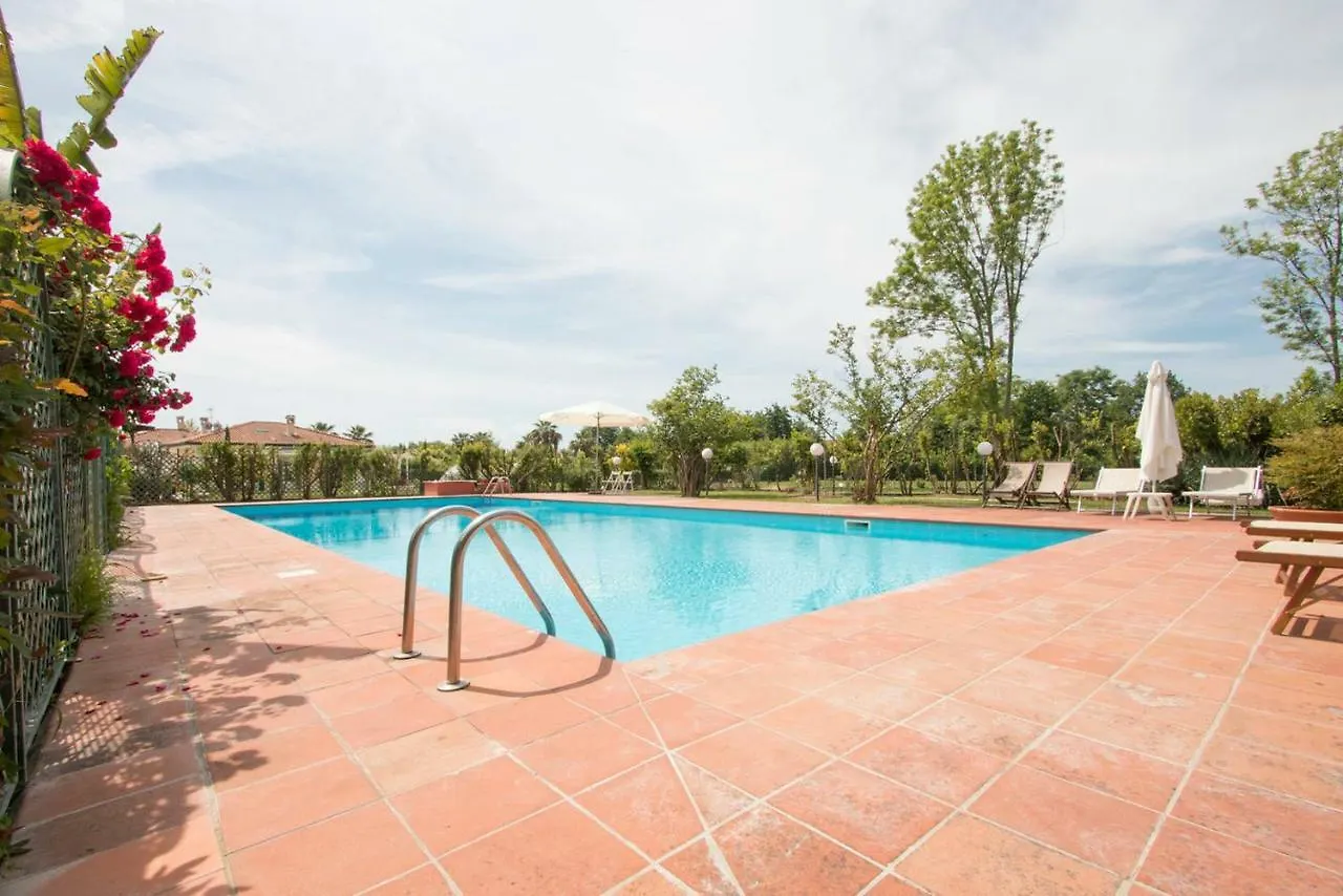 Luxury Tuscan House Pietrasanta Italie
