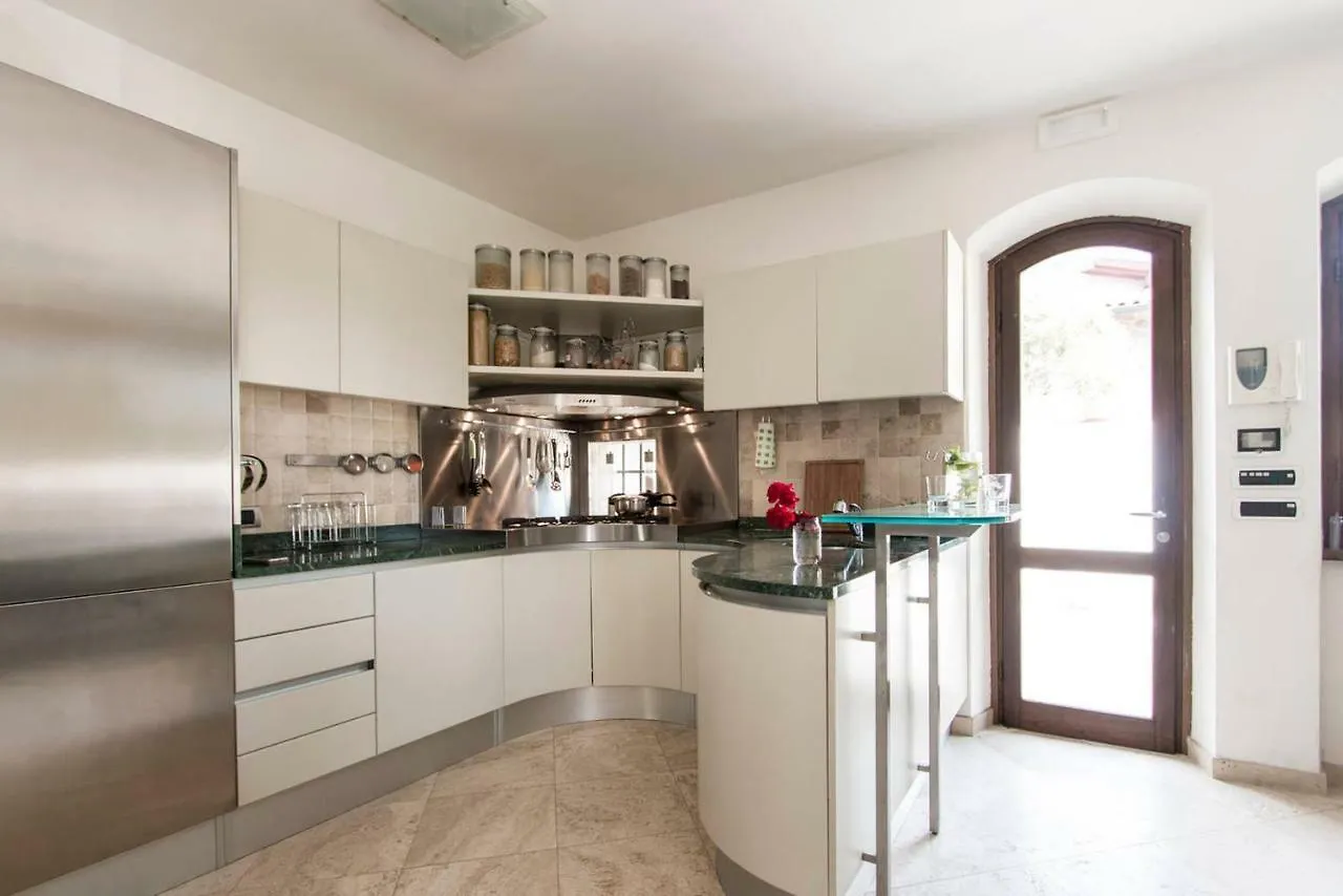 Luxury Tuscan House Pietrasanta